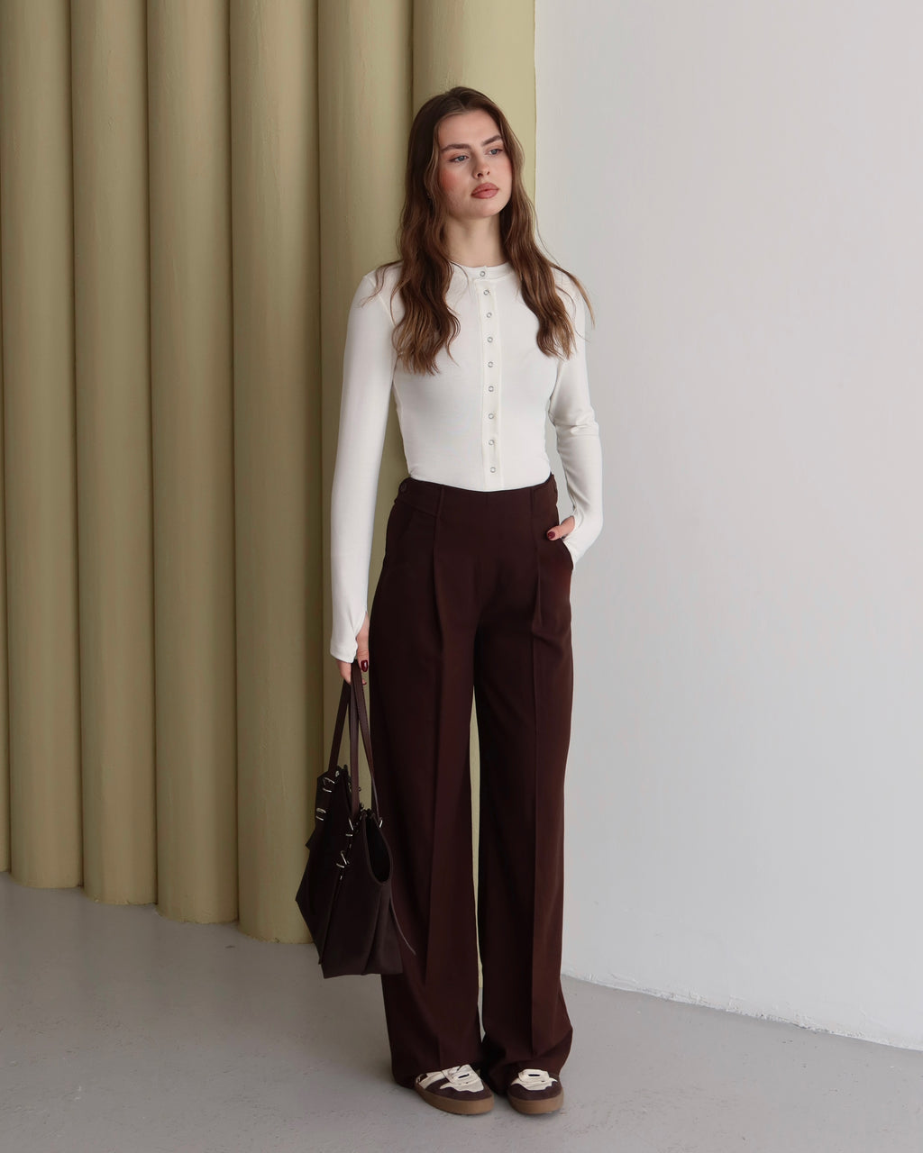 Kahve Premium Kumaş Düğme Detaylı Yüksek Bel Palazzo Pantolon