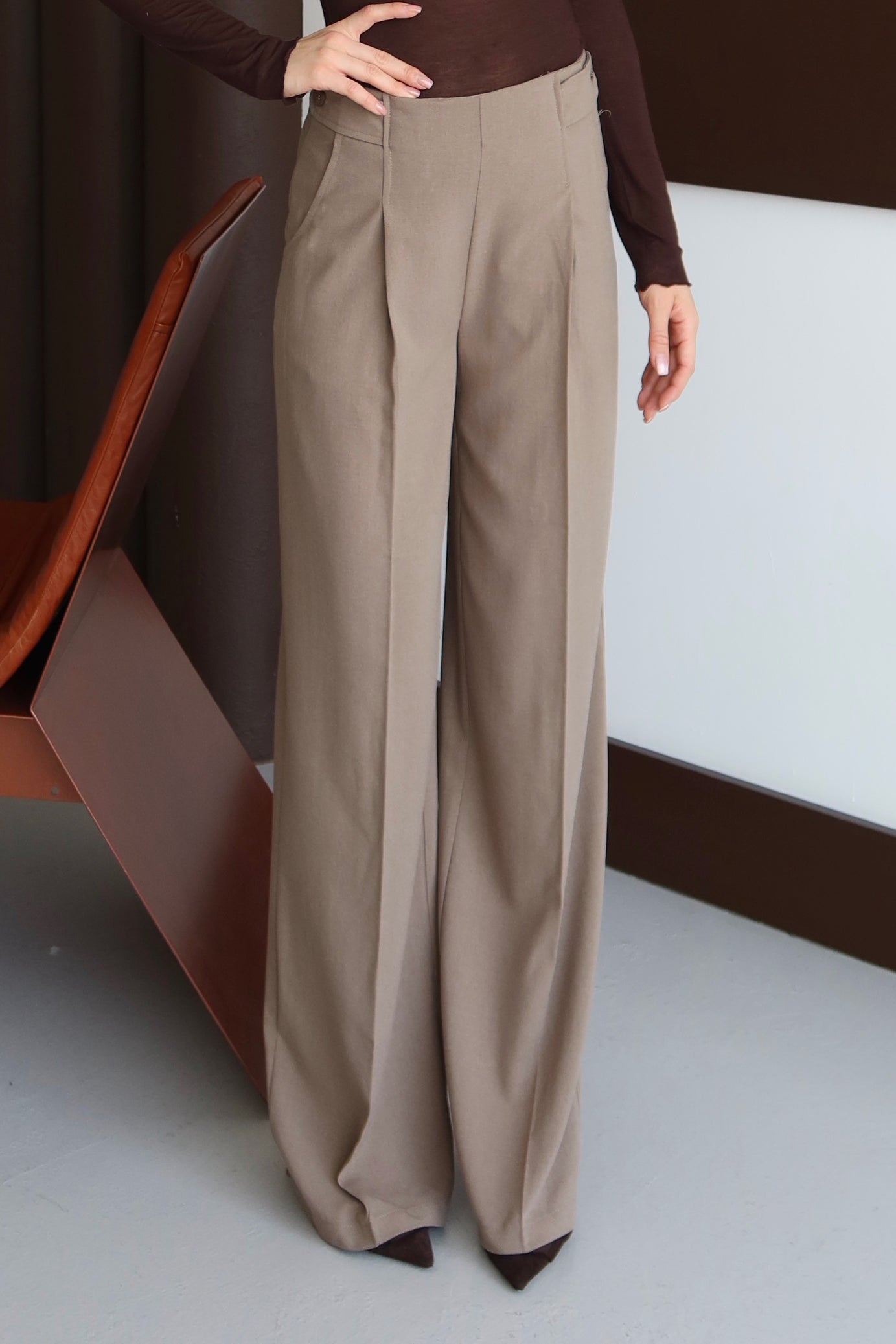 Latte Premium Kumaş Düğme Detaylı Yüksek Bel Palazzo Pantolon