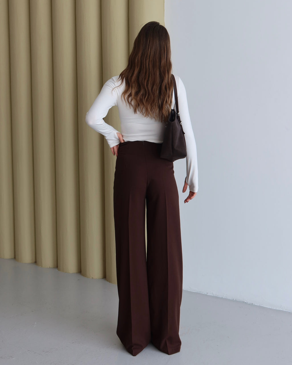 Kahve Premium Kumaş Düğme Detaylı Yüksek Bel Palazzo Pantolon