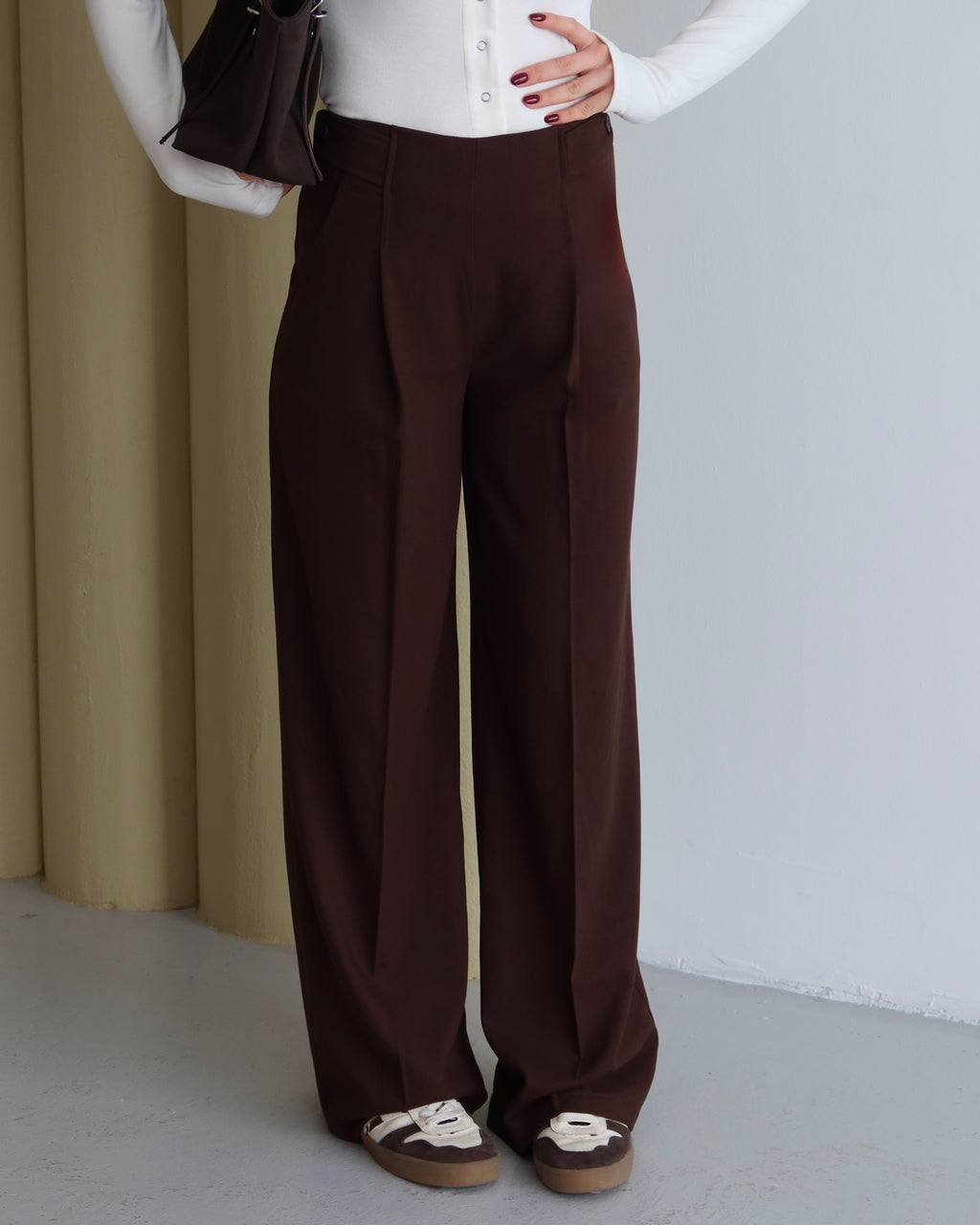 Kahve Premium Kumaş Düğme Detaylı Yüksek Bel Palazzo Pantolon