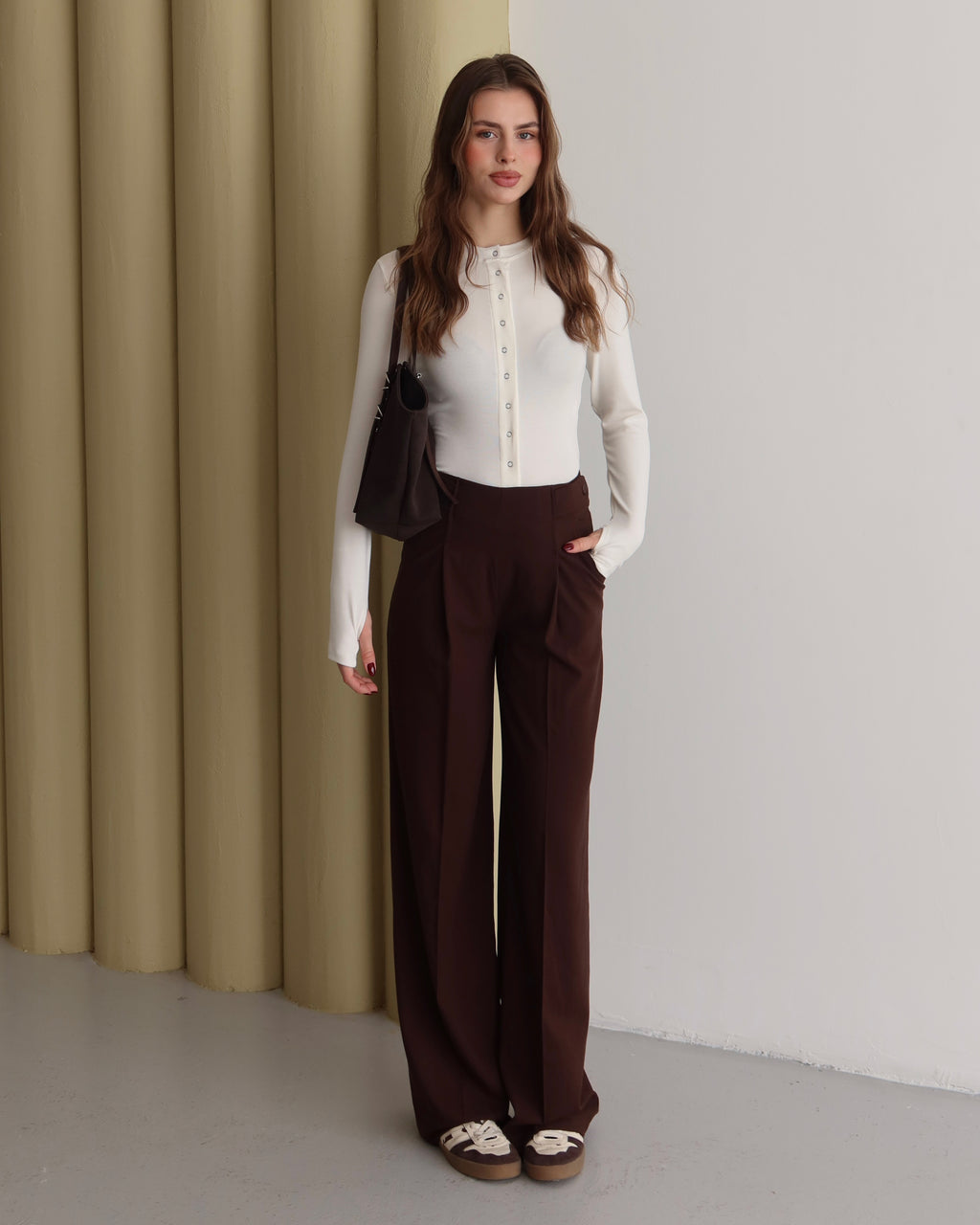 Kahve Premium Kumaş Düğme Detaylı Yüksek Bel Palazzo Pantolon