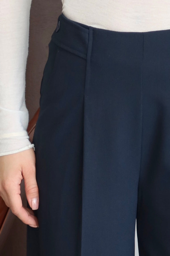 Lacivert Premium Kumaş Düğme Detaylı Yüksek Bel Palazzo Pantolon